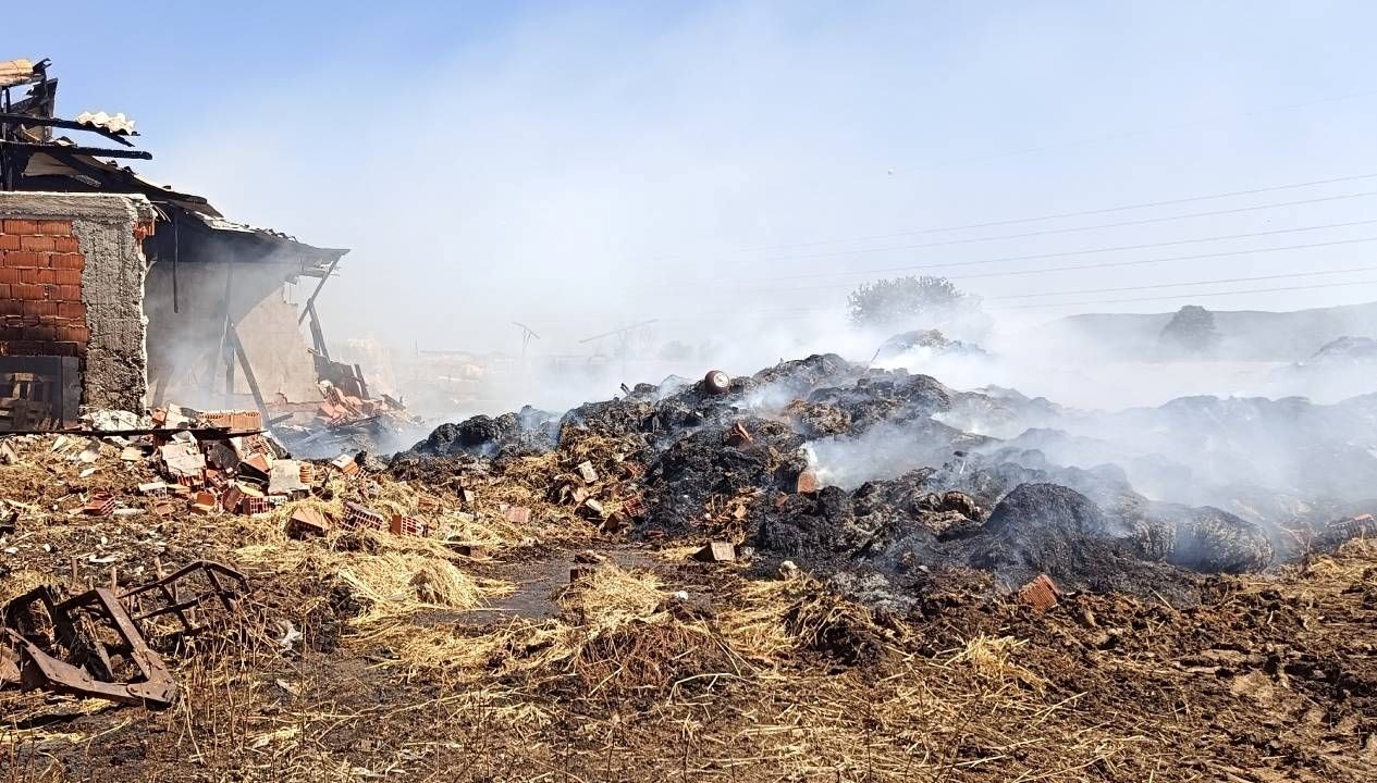 bilecikte ayni yerde bir haftada iki yangin XPJFurSF