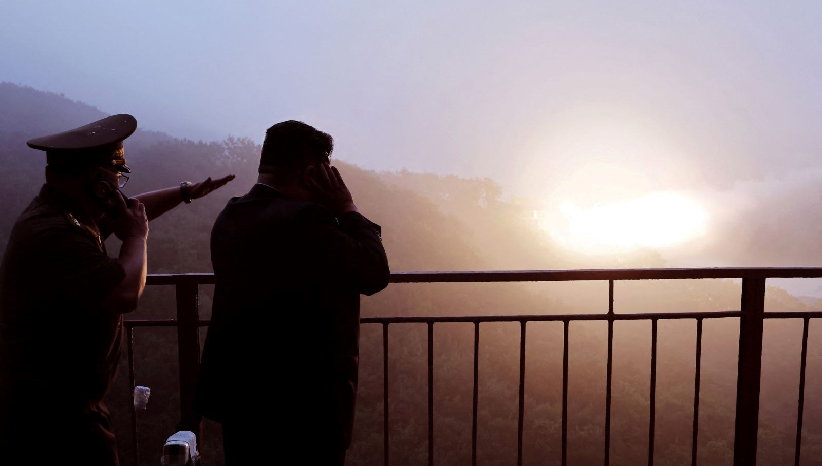 kuzey kore motoru atesledi kitalararasigovde gosterisi 9TmEdvRb