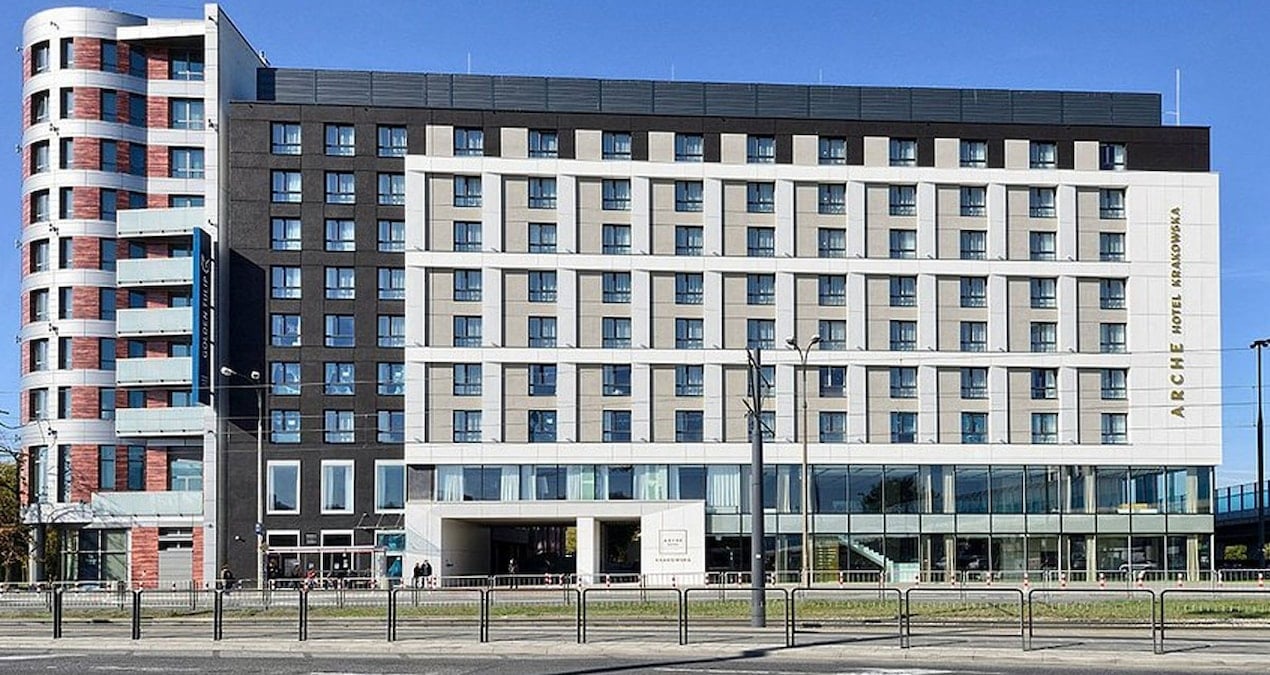 otellerinde hamile kalana para verecek 79sTEuG3