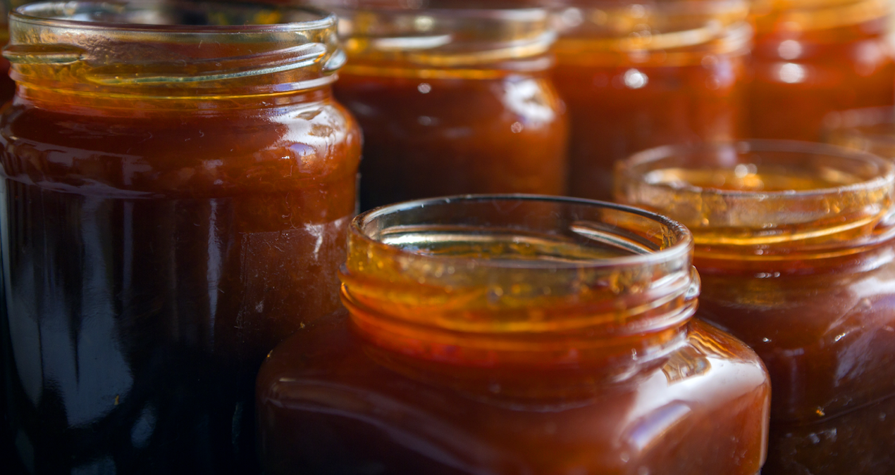 pekmez yuzunden 21 kisi canindan oldu kokusu bolgeden halen gitmiyor vvSeFlsP
