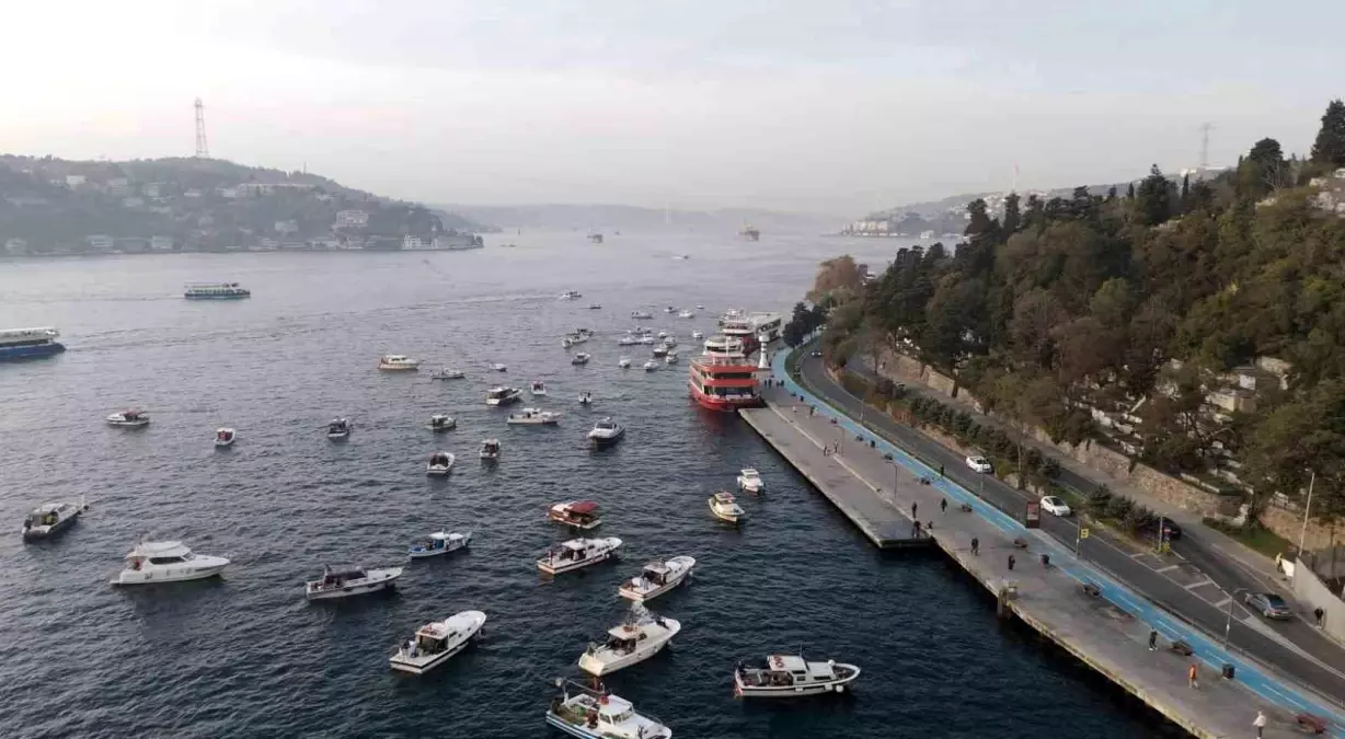 istanbul bogazinda amator balikcilar gorsel solen sunuyor b2j4N3tE.jpg