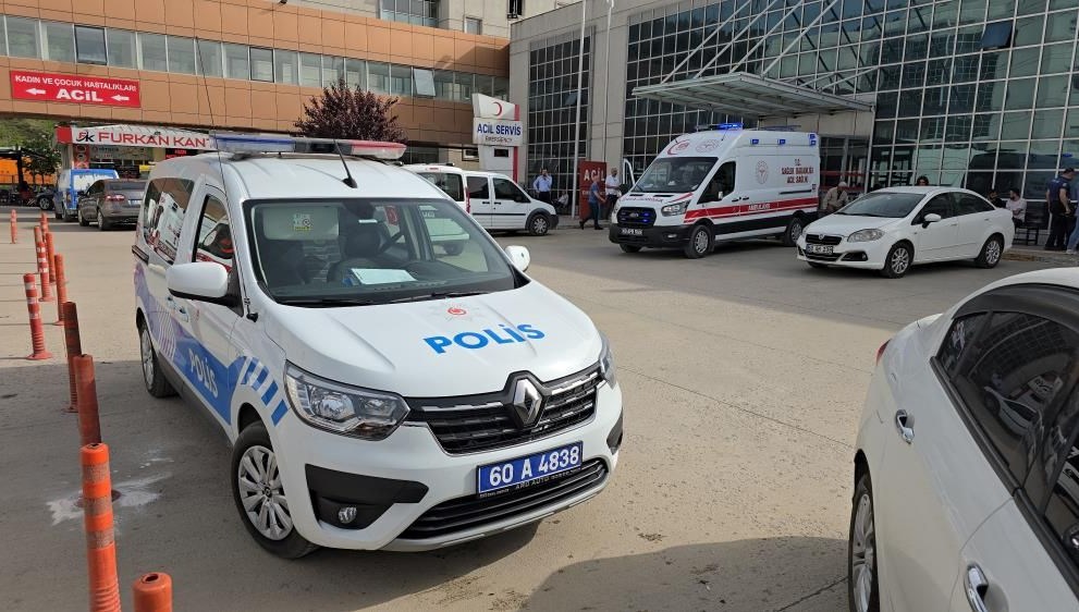 amca yegen kavgasi kanli bitti 1 olu 2sITWsAb.jpg