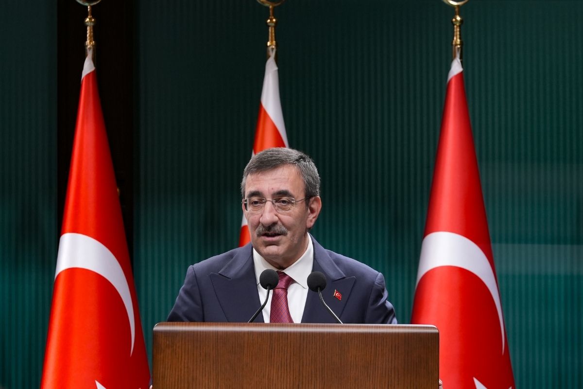 cevdet yilmazdan yilliklandirilmis ihracat degerimiz yeni bir rekora ulasmistir aciklamasi G4feHgbS.jpg