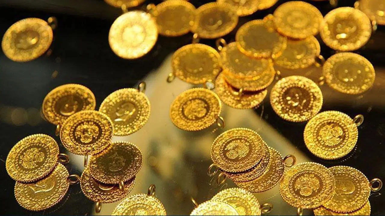 kritik karar sonrasi fiyatlar dalgalandi haftanin son islem gununde altin ne kadar oldu gram ceyrek cumhuriyet altini bugun ne kadar oldu 31 ekim 2025 cuma altin fiyatlari peY4STjt.jpg