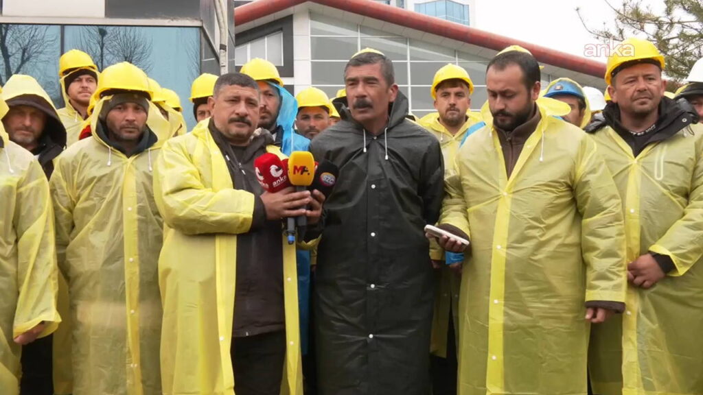 doruk-madencilik-iscileri-yildizlar-sss-holding-onunde-bir-an-once-bu-meseleyi-cozsunler-iscilerin-TKIGX6jW