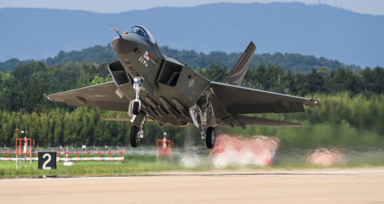 f-35e-kafa-tutan-harp-ucagi-testi-gecti-havada-kurallar-degisecek-McfrZ3jG